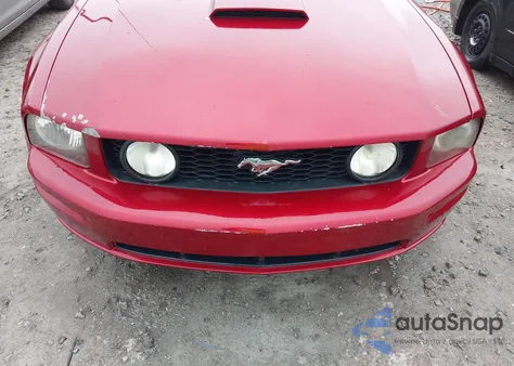 2007 Ford Mustang Gt Deluxe/Gt Premium z USA, uszkodzony, nr VIN 1ZVFT82H675198340